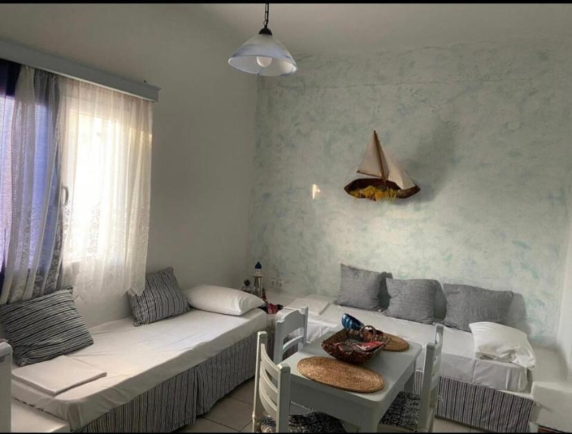 Aparthotel Studio Filareti à Chora d'Ios Extérieur photo